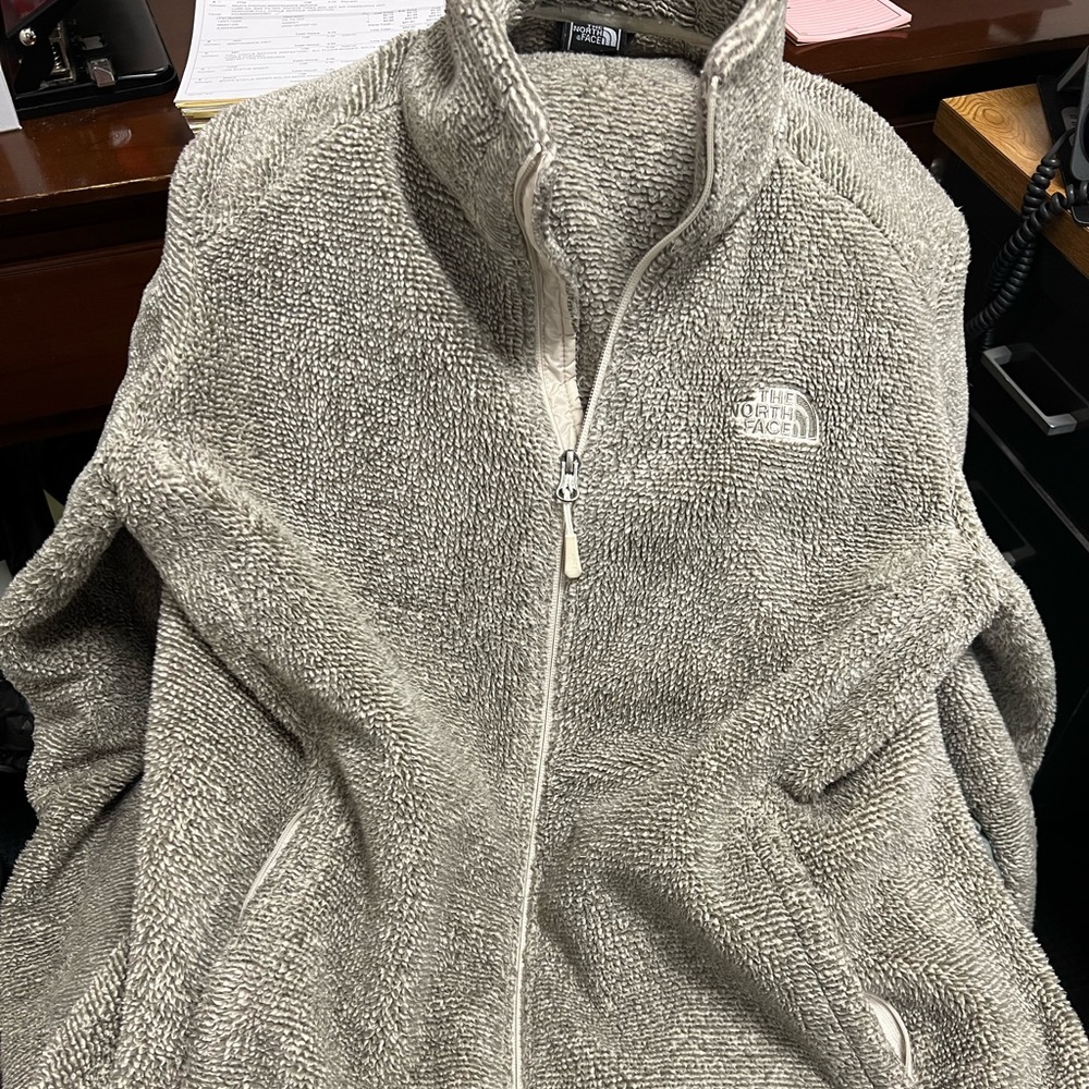 The North Face Women's Osito 2 Jacket Silt Grey/Vintage White Strip Used